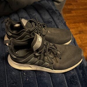 Adidas Men's Black and Gray Sneakers